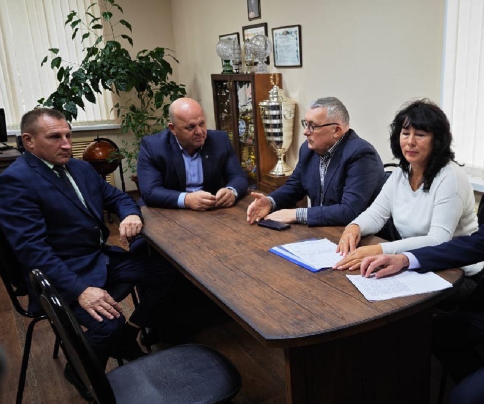 Рабочий визит в Неверкинский район
