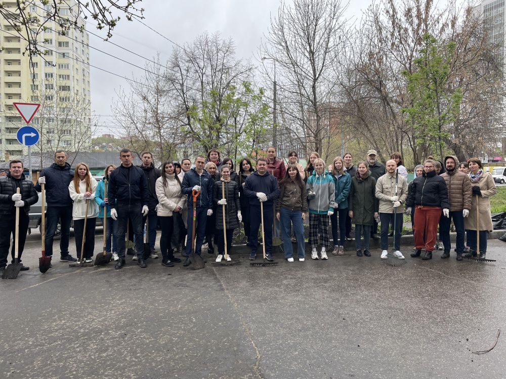 Сотрудники Минграда Пензенской области приняли участие в субботнике